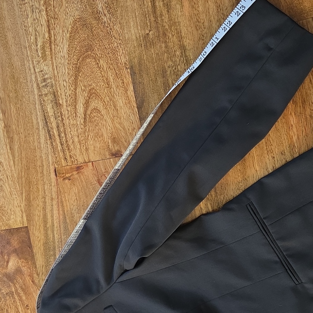 Everlane Black Blazer NWT ( flaw) - Picture 16 of 16